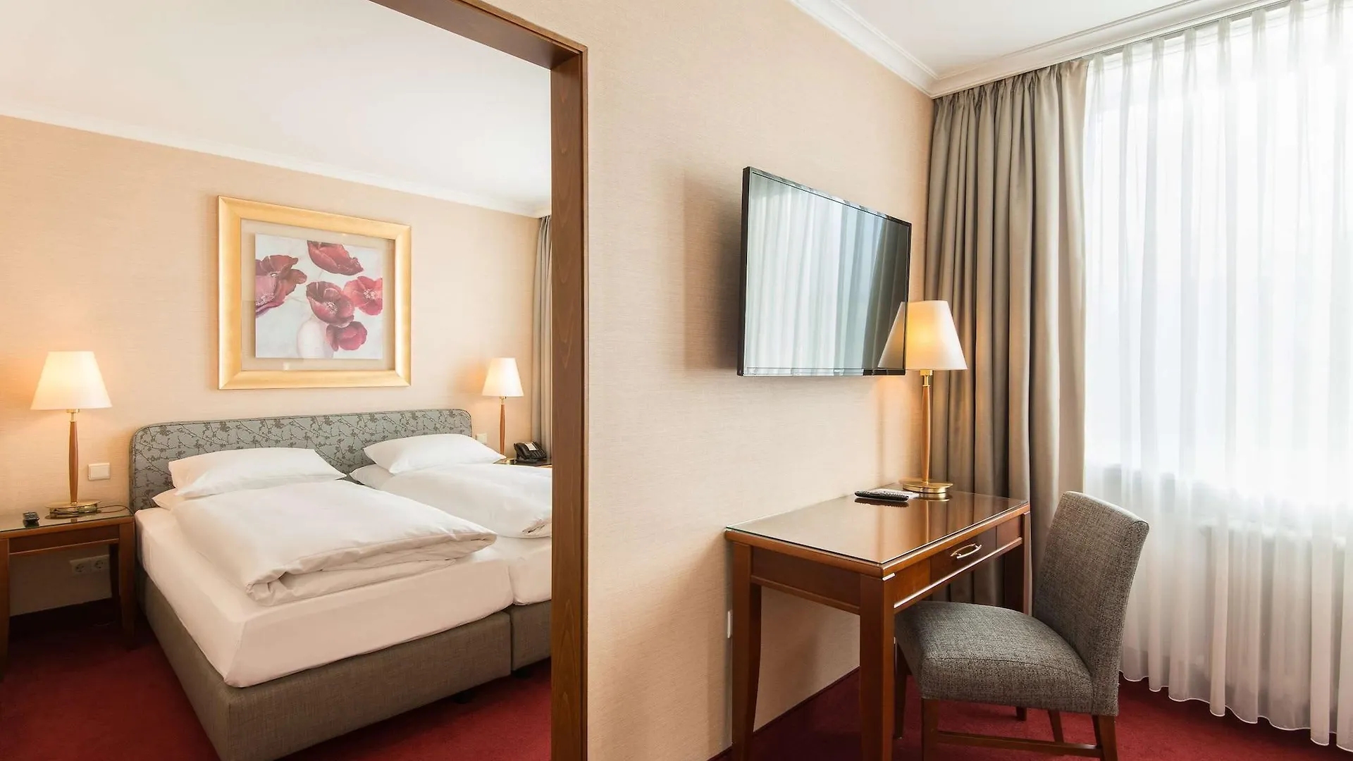 ****  Best Western Plus Hotel St. Raphael Hamburg Germany