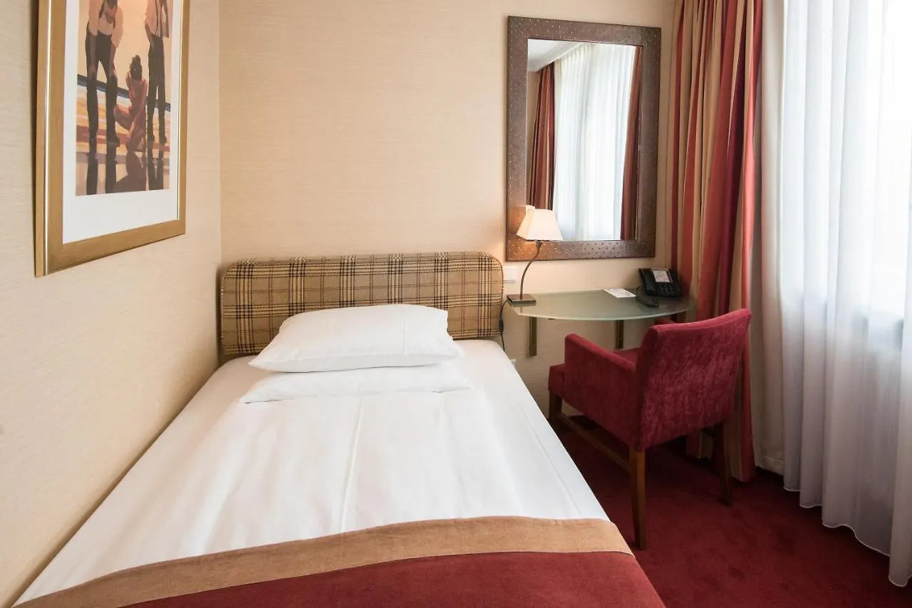 Best Western Plus Hotel St. Raphael Hamburg